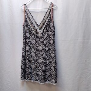 Delicates night dress